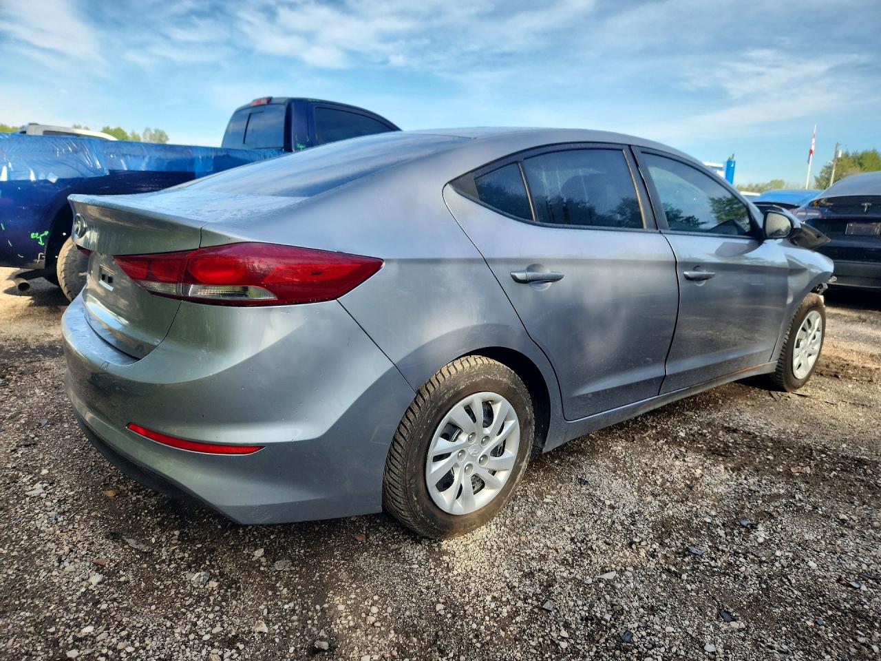 2017 HYUNDAI ELANTRA SE — снимка 3