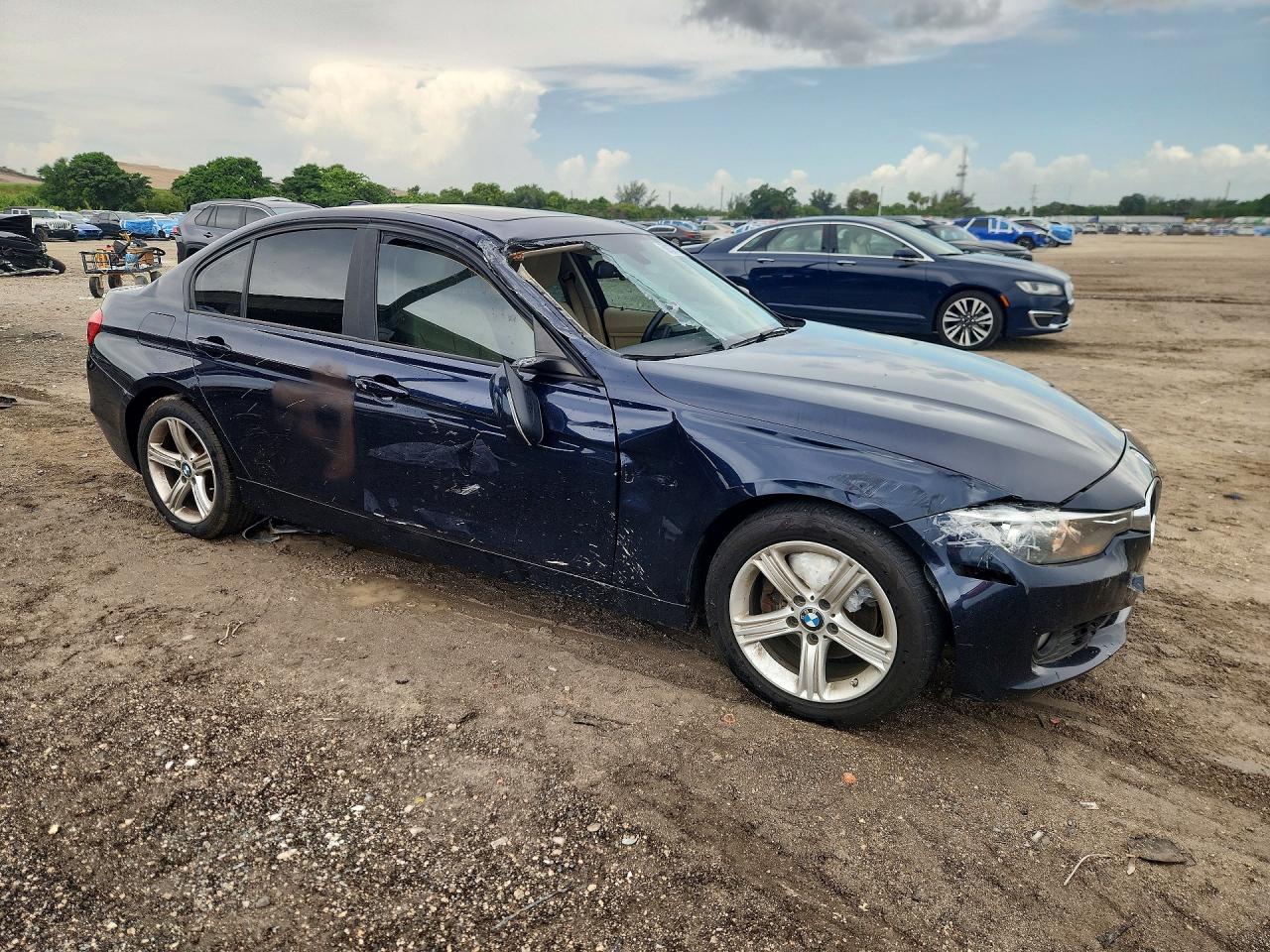 2014 BMW 328 I — снимка 4