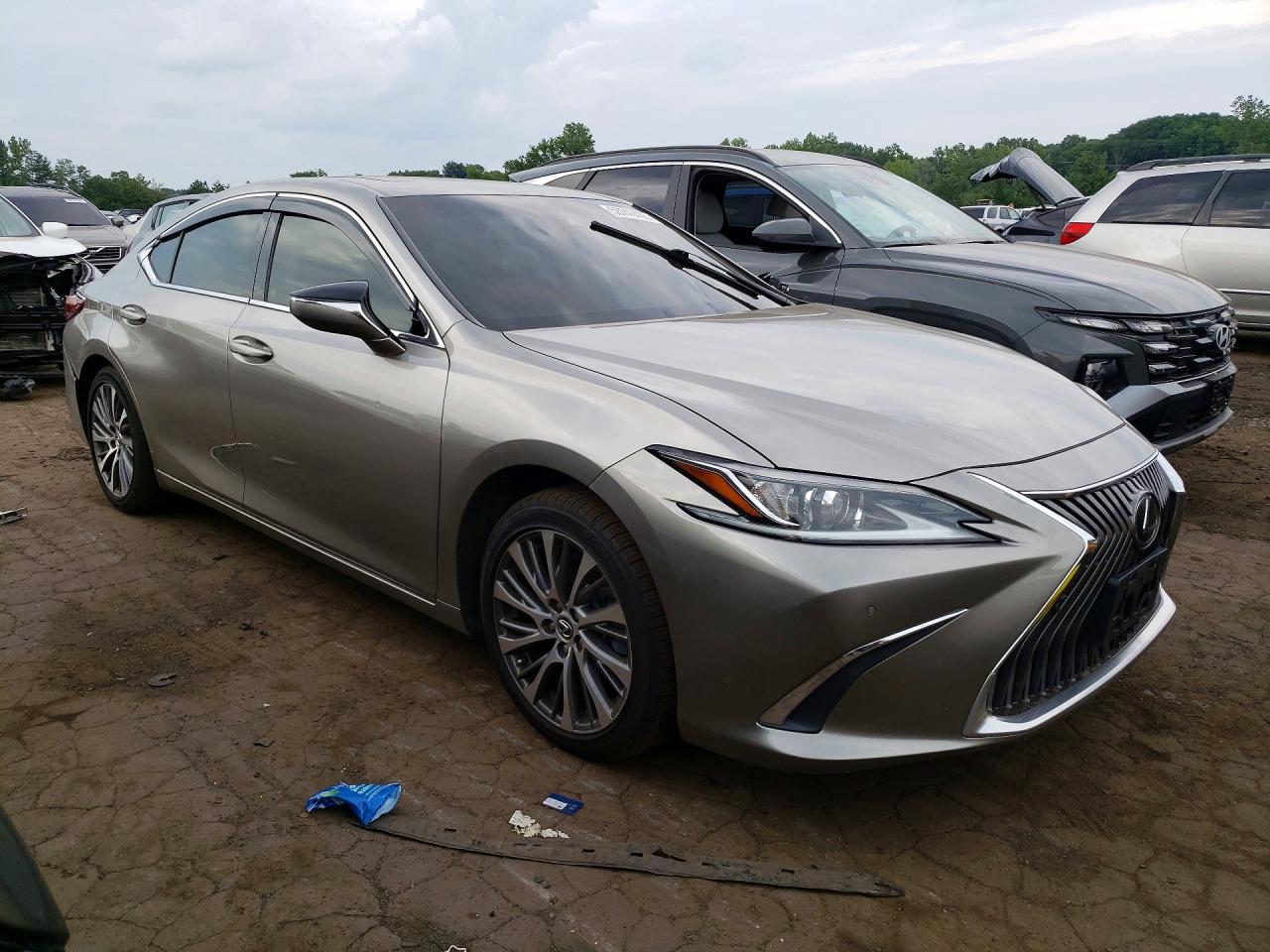 2019 LEXUS ES 350 — снимка 4