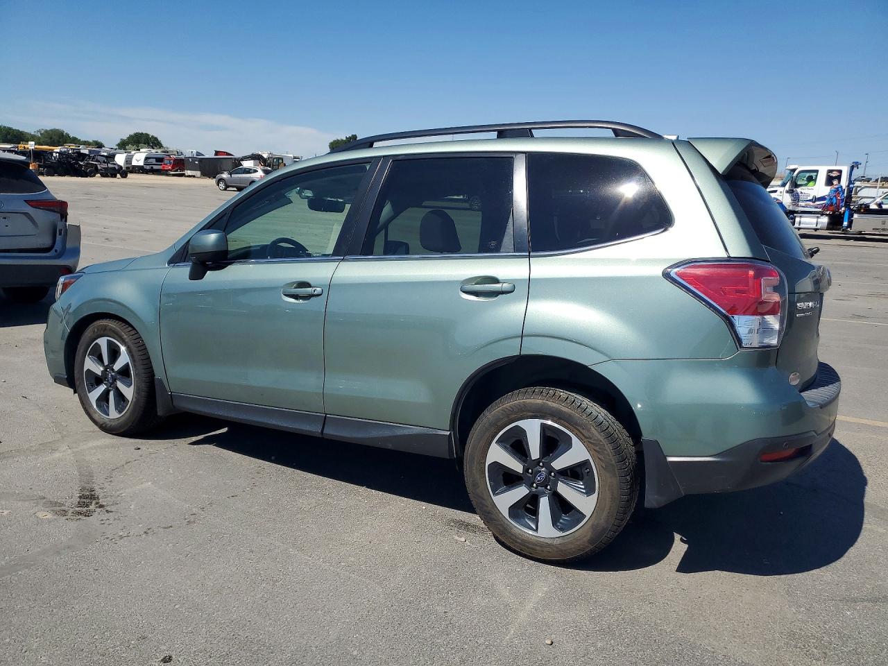 2017 SUBARU FORESTER — снимка 2