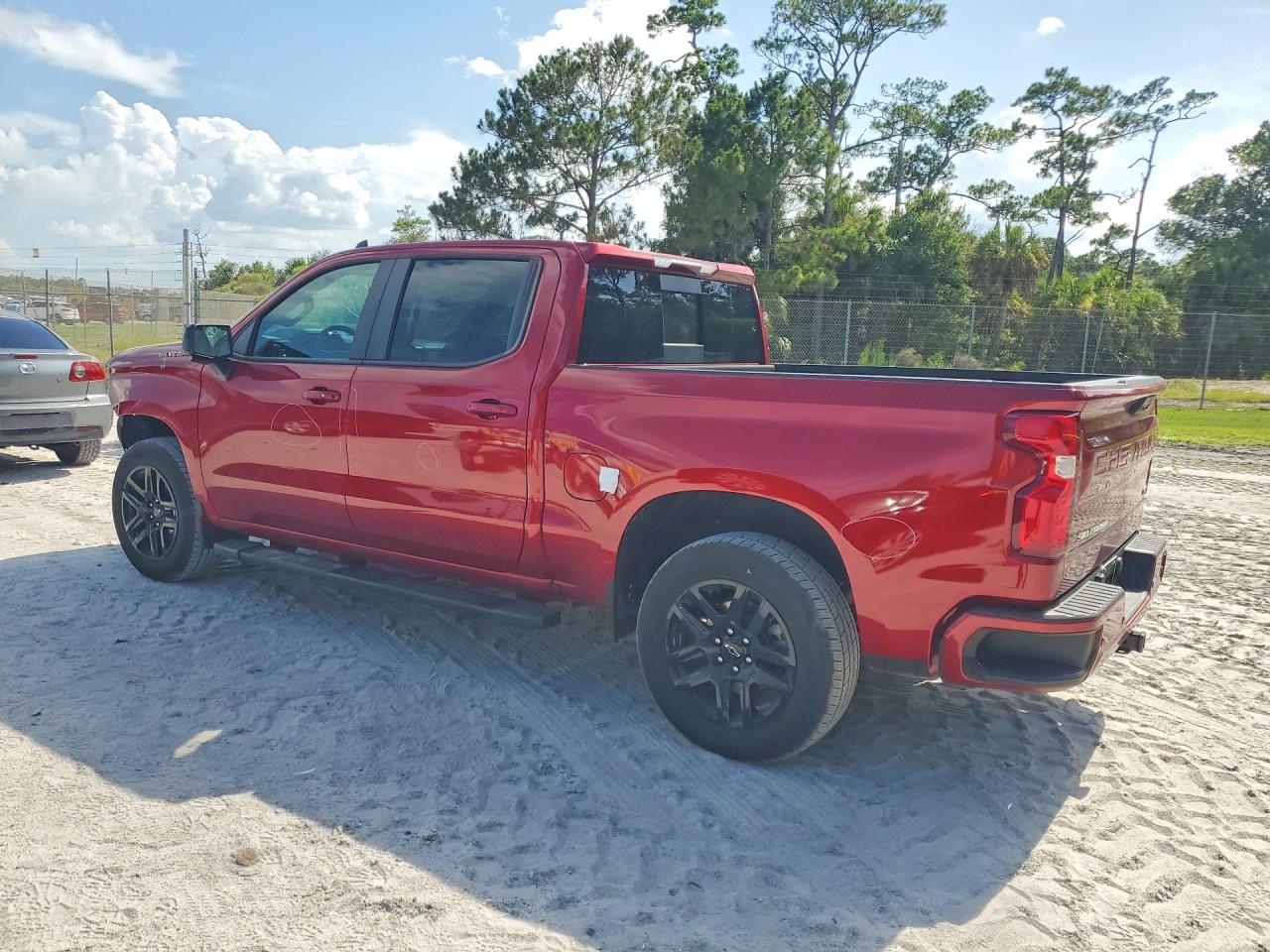 2025 CHEVROLET SILVERADO C1500 RST — снимка 2