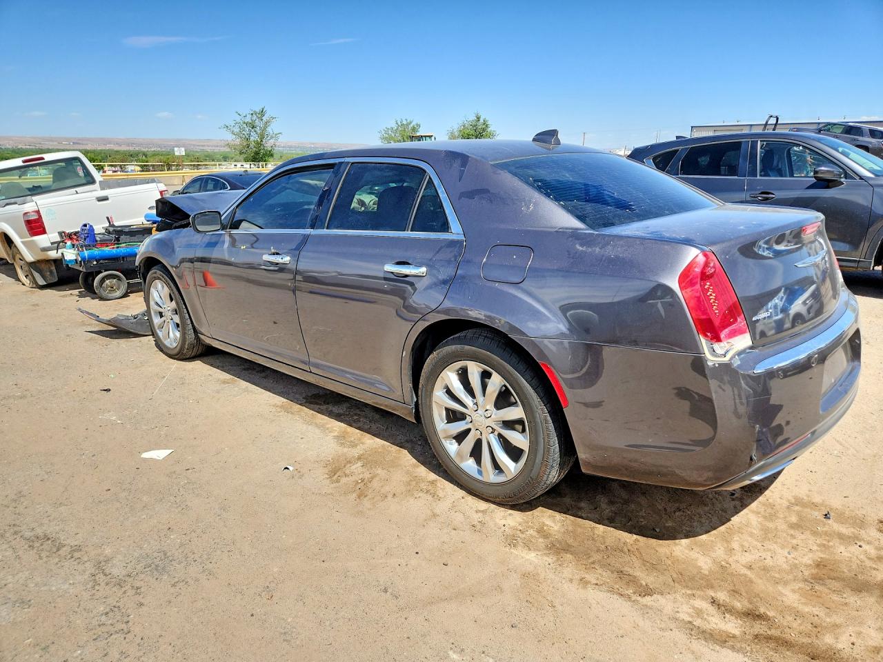 2016 CHRYSLER 300 LIMITED — снимка 2
