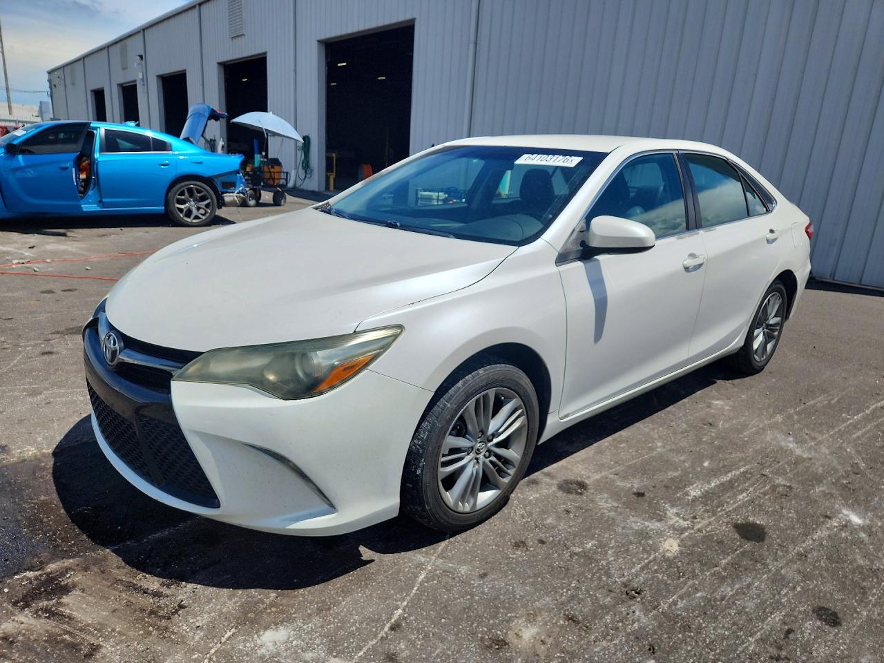 2015 TOYOTA CAMRY SE