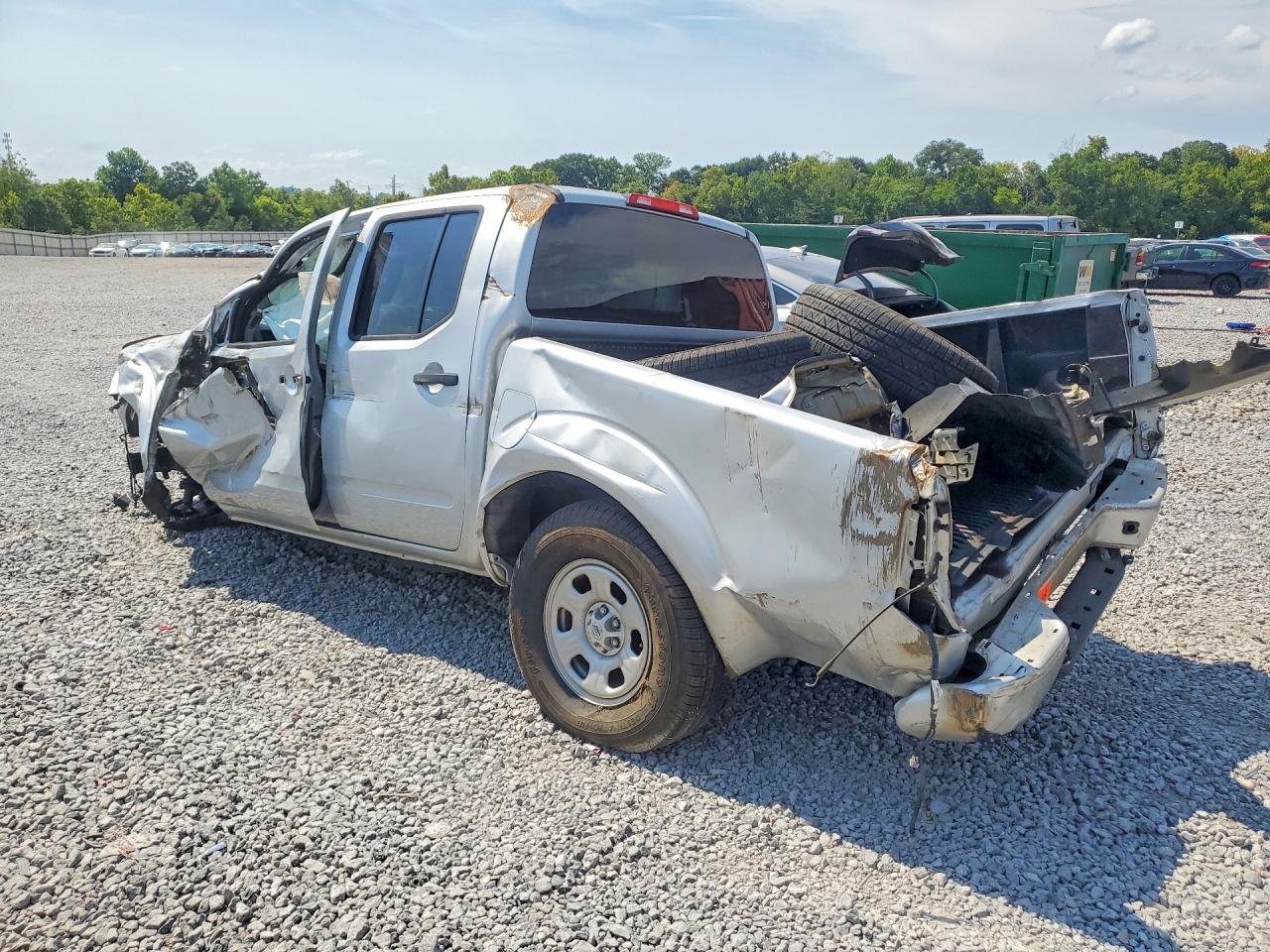 2017 NISSAN FRONTIER S — снимка 2