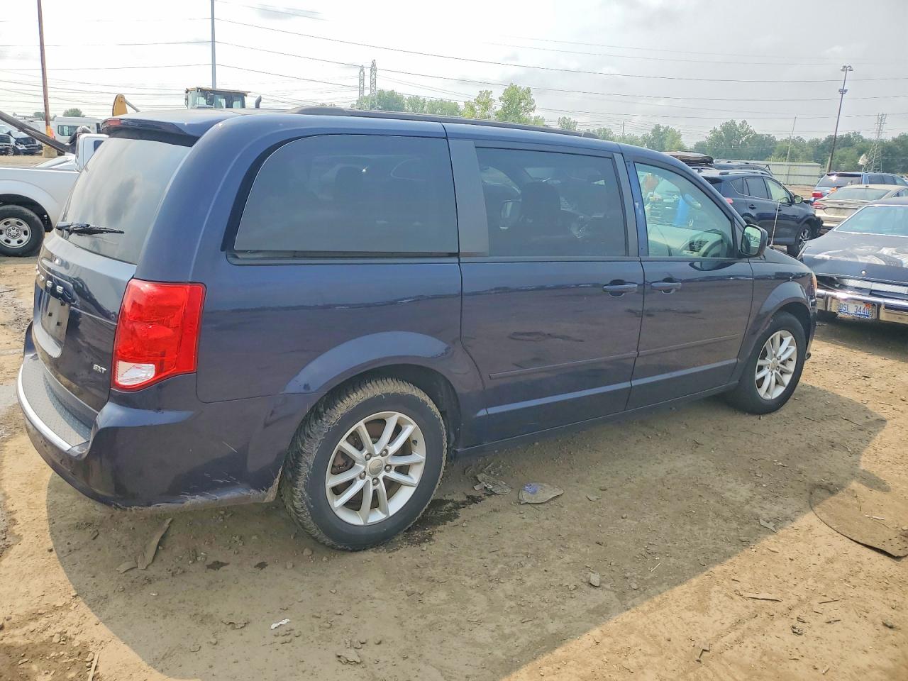 2015 DODGE GRAND CARAVAN SXT — снимка 3