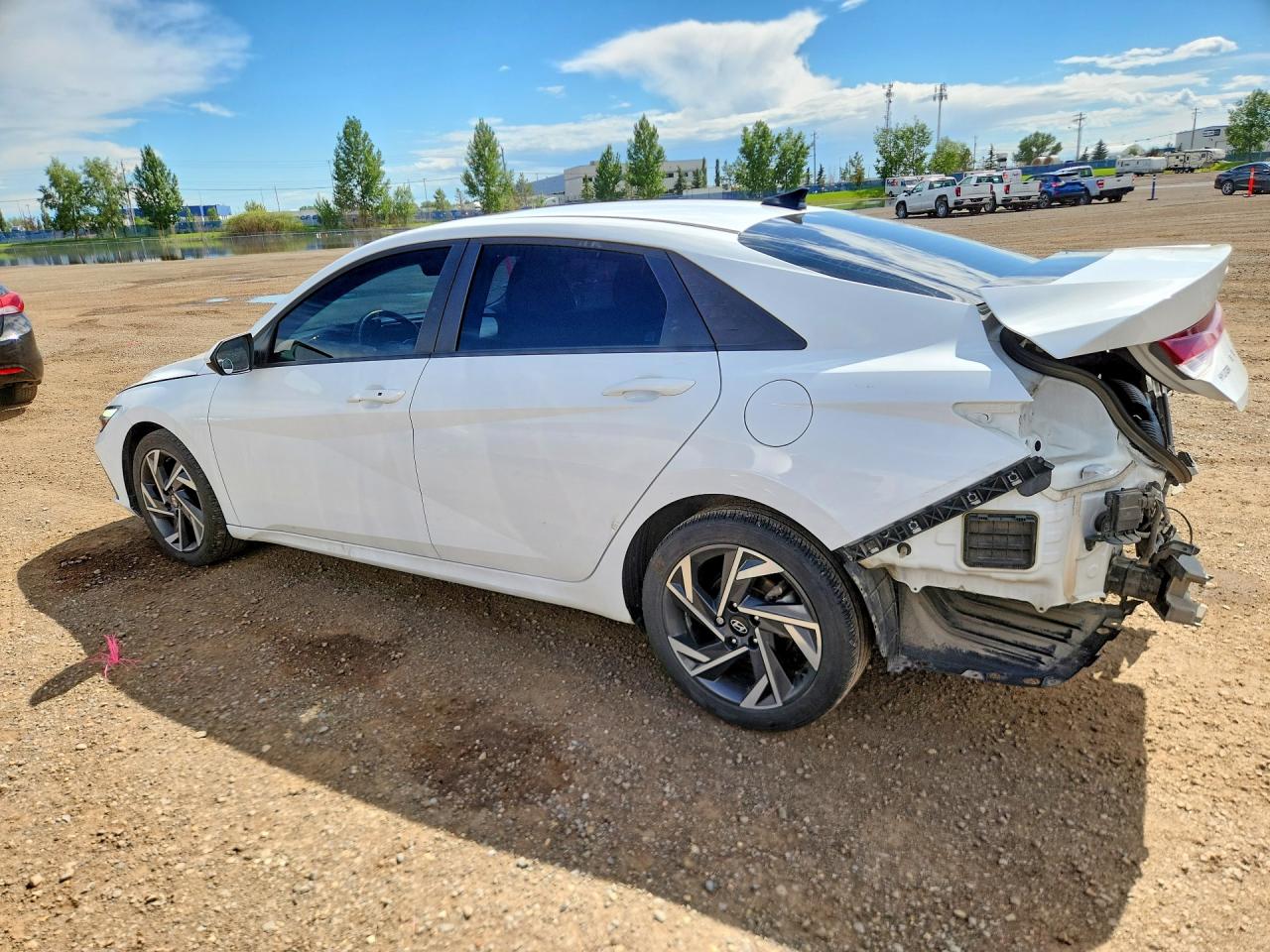2024 HYUNDAI ELANTRA SEL — снимка 2