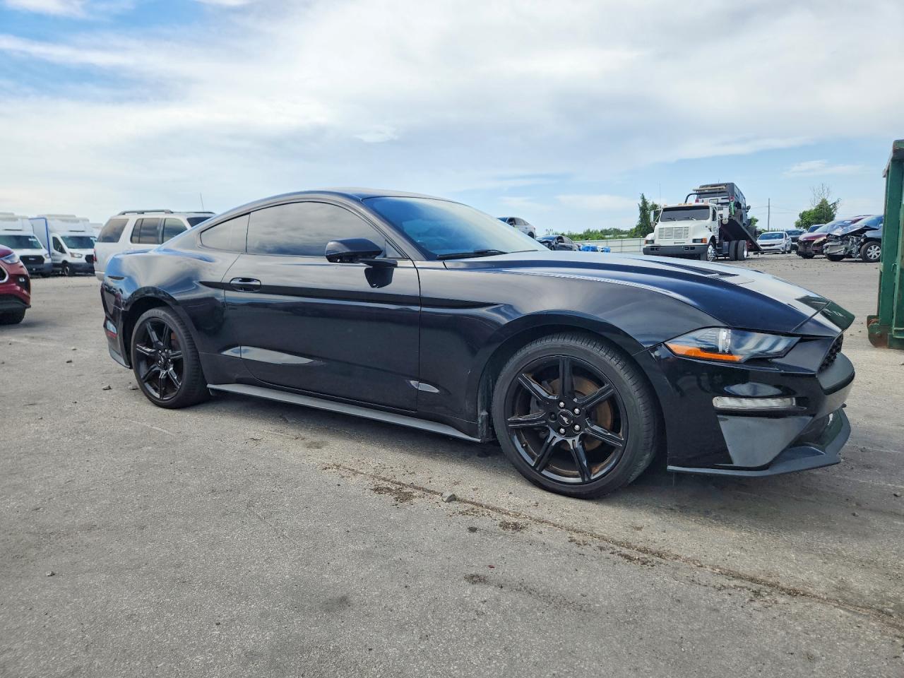 2019 FORD MUSTANG — снимка 4