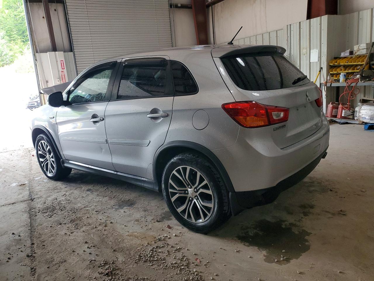 2016 MITSUBISHI OUTLANDER SPORT ES — снимка 2