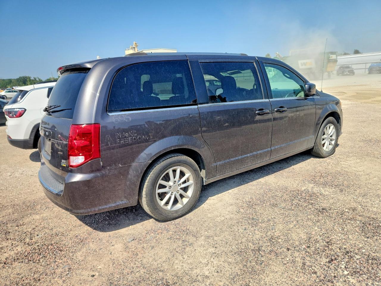 2019 DODGE GRAND CARAVAN SXT — снимка 3