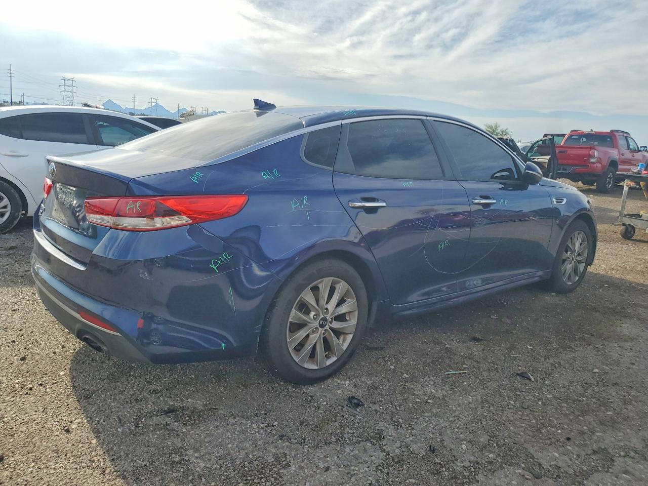 2018 KIA OPTIMA LX — снимка 3