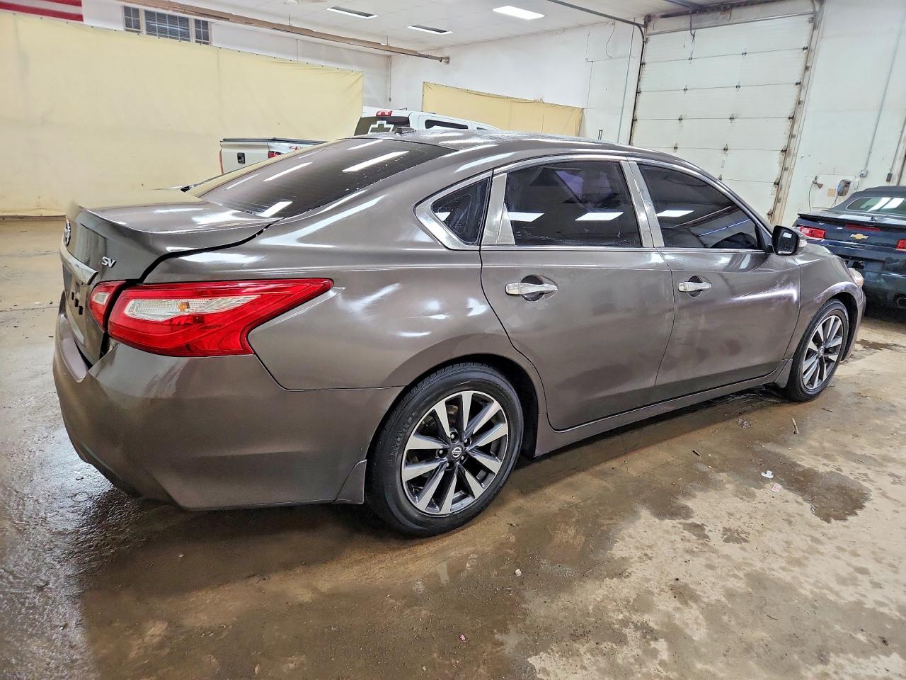 2017 NISSAN ALTIMA 2.5 SV — снимка 3
