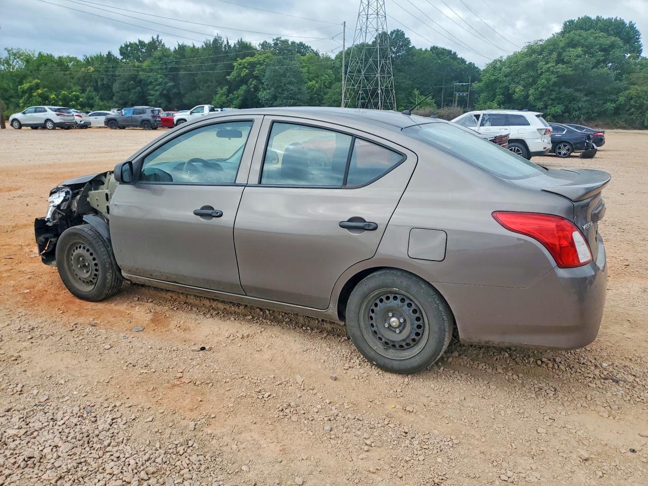 2015 NISSAN VERSA 1.6 S PLUS — снимка 2