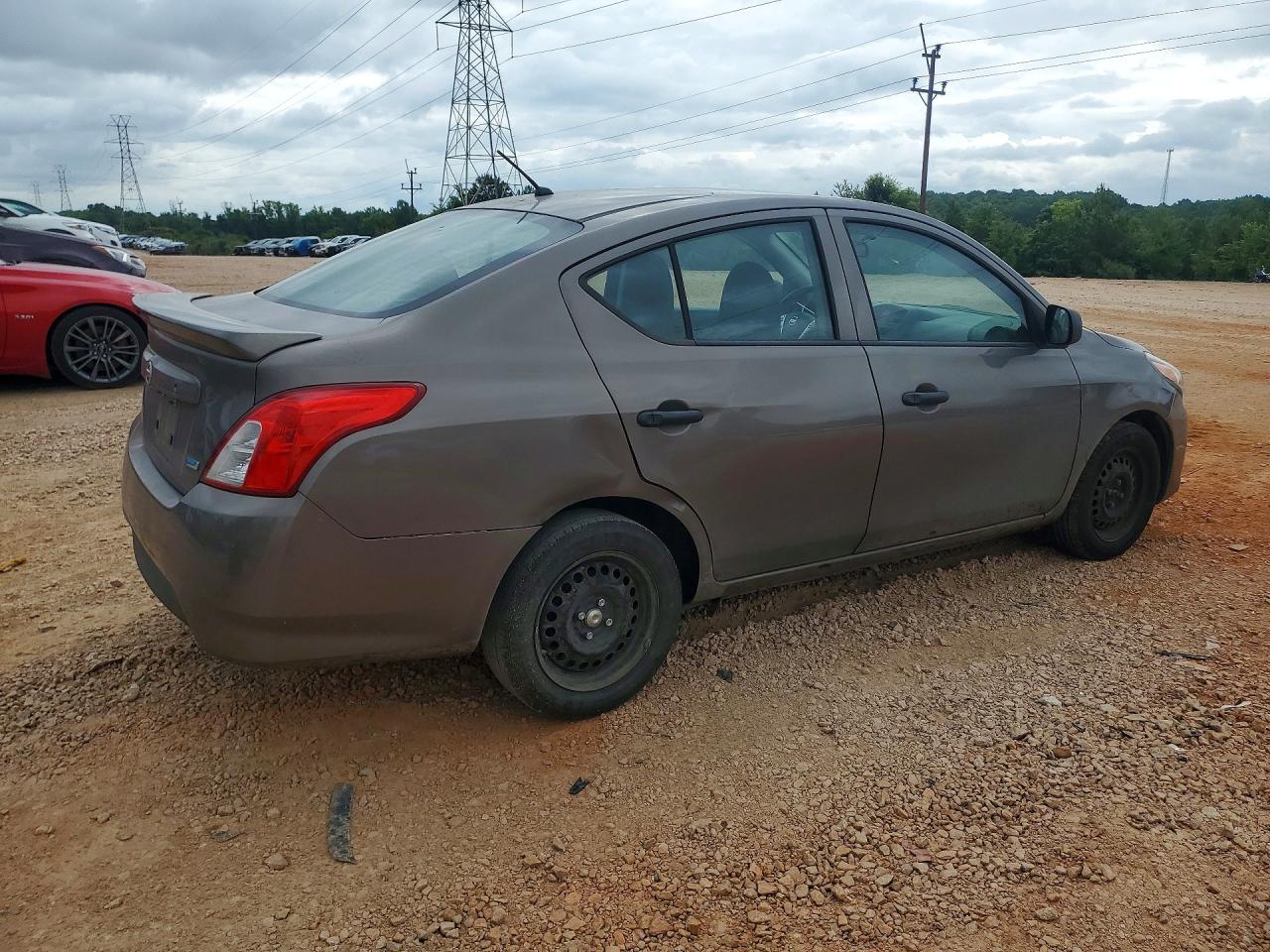 2015 NISSAN VERSA 1.6 S PLUS — снимка 3