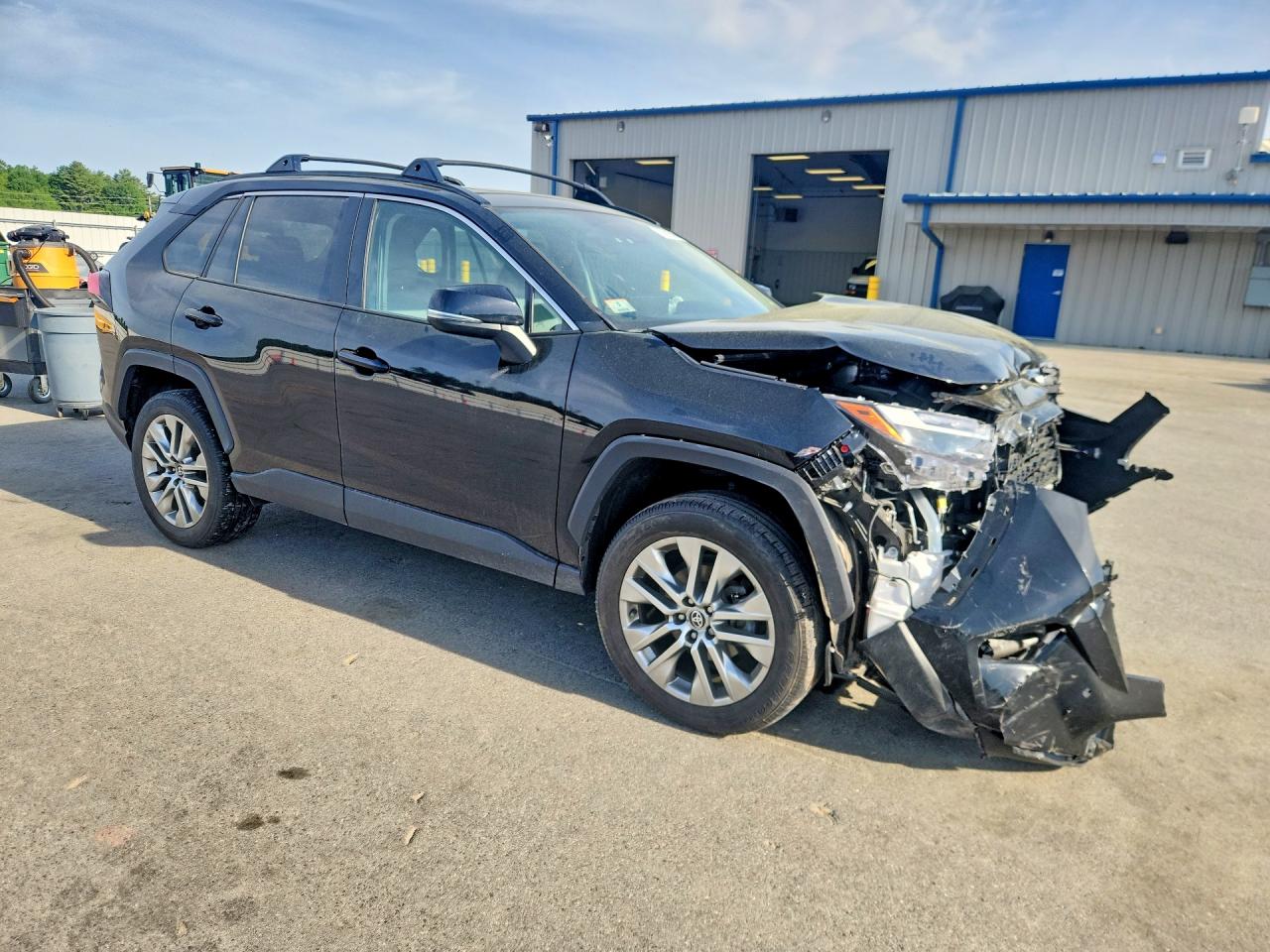 2024 TOYOTA RAV4 XLE PREMIUM — снимка 4