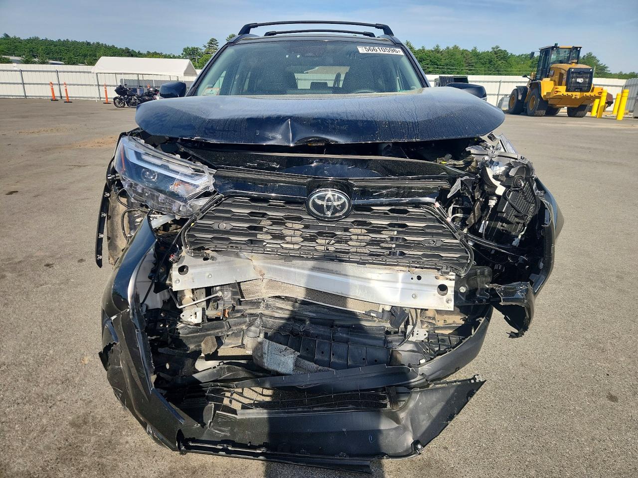 2024 TOYOTA RAV4 XLE PREMIUM — снимка 5