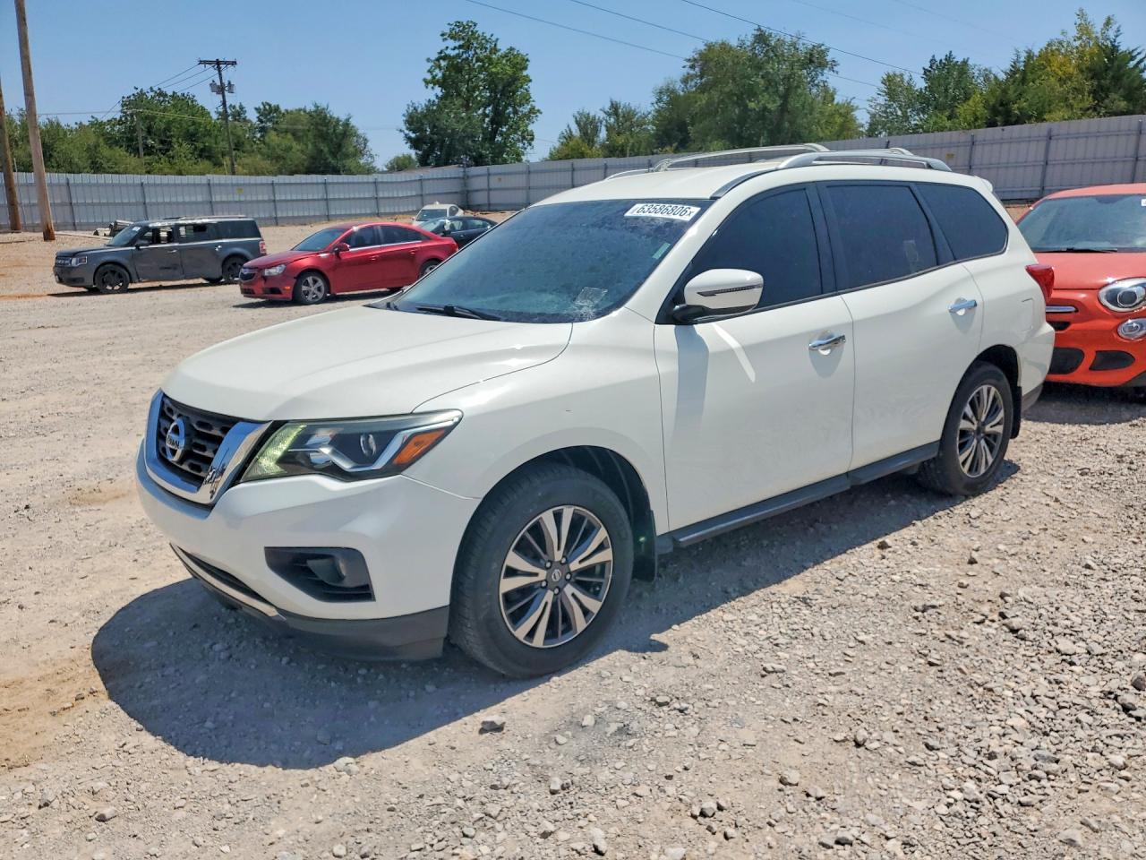 2017 NISSAN PATHFINDER SV