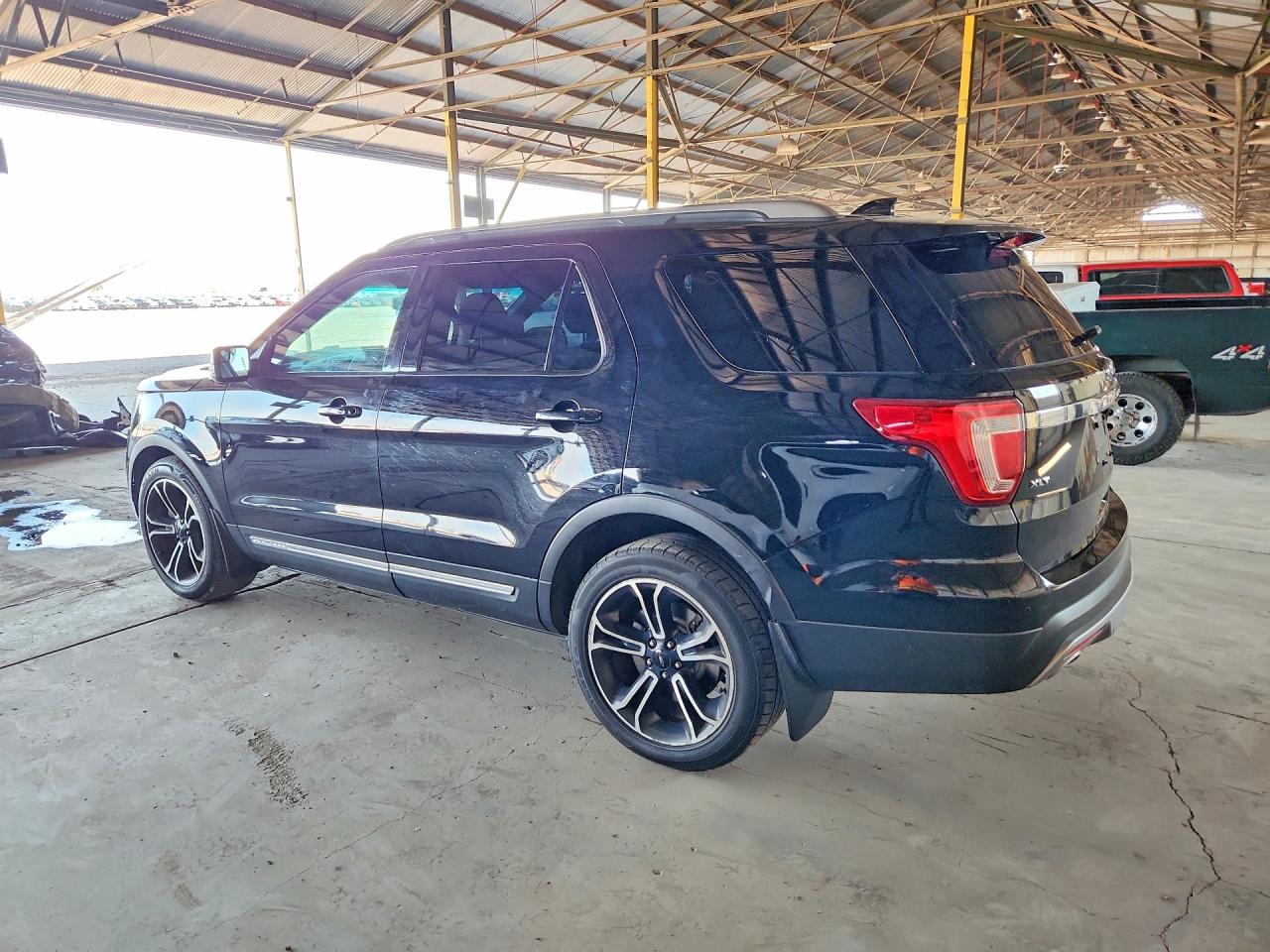 2016 FORD EXPLORER XLT — снимка 2