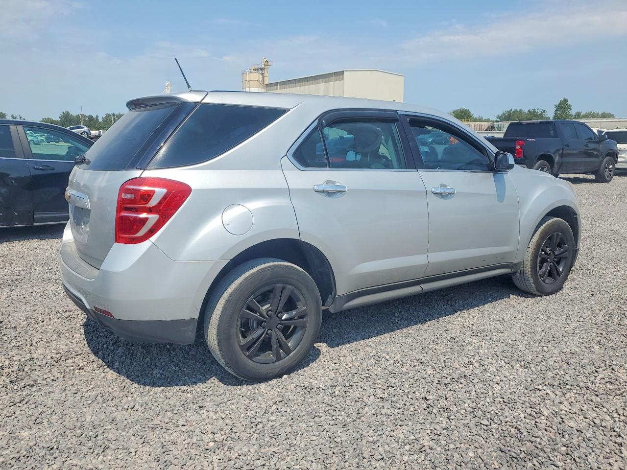 2017 CHEVROLET EQUINOX LS — снимка 3