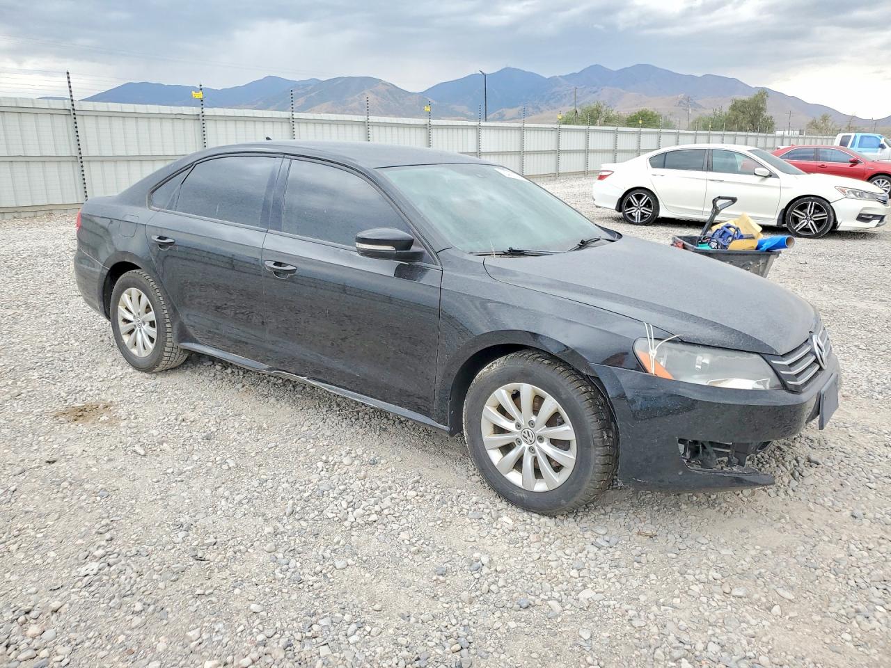 2015 VOLKSWAGEN PASSAT S — снимка 4