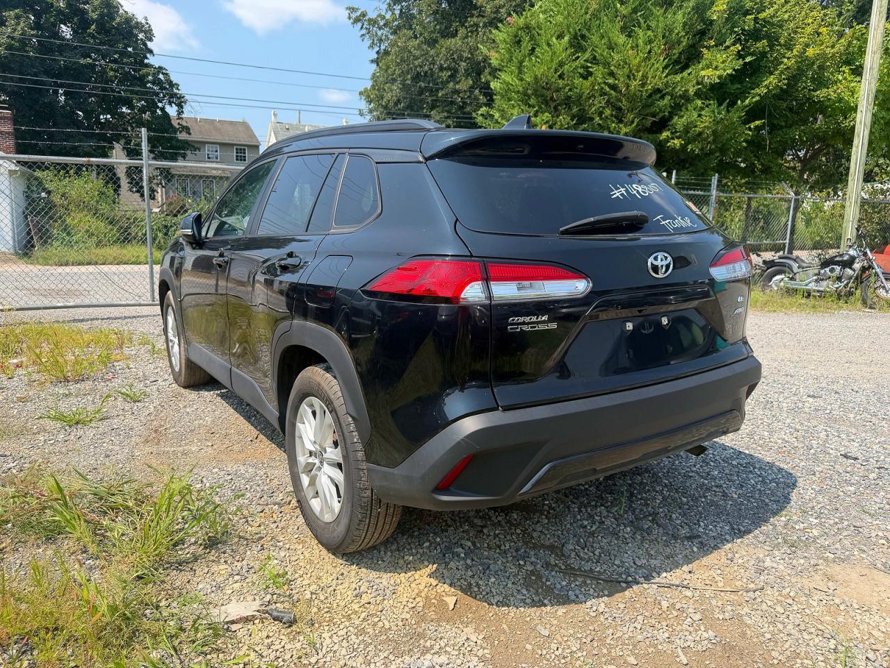 2024 TOYOTA COROLLA CROSS LE — снимка 3
