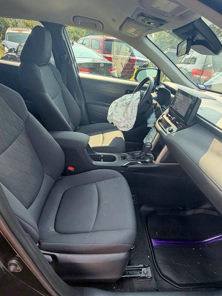 2024 TOYOTA COROLLA CROSS LE — снимка 5
