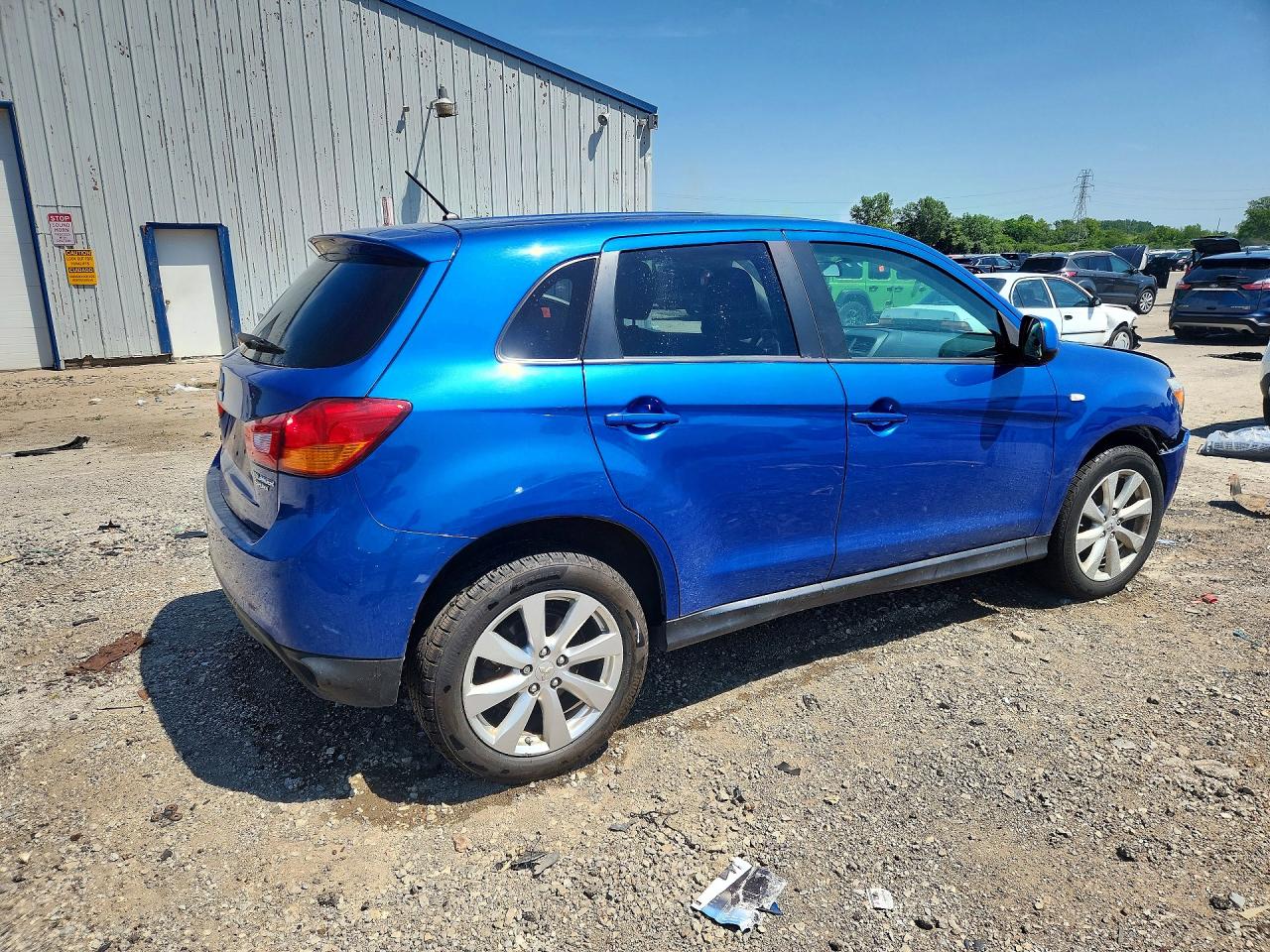 2015 MITSUBISHI OUTLANDER SPORT ES — снимка 3