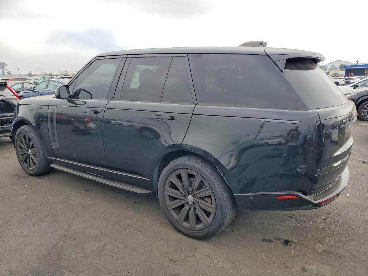 2023 LAND ROVER RANGE ROVER SE — снимка 2