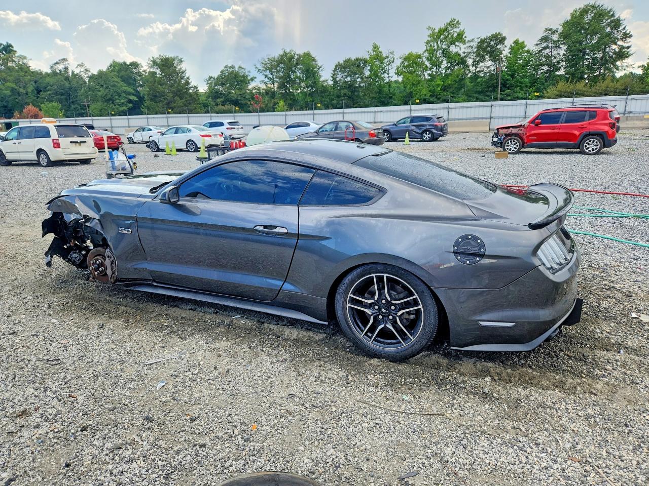 2017 FORD MUSTANG GT — снимка 2