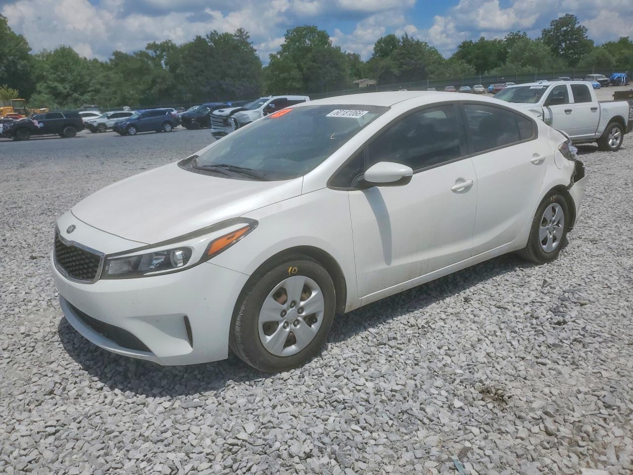 2017 KIA FORTE LX