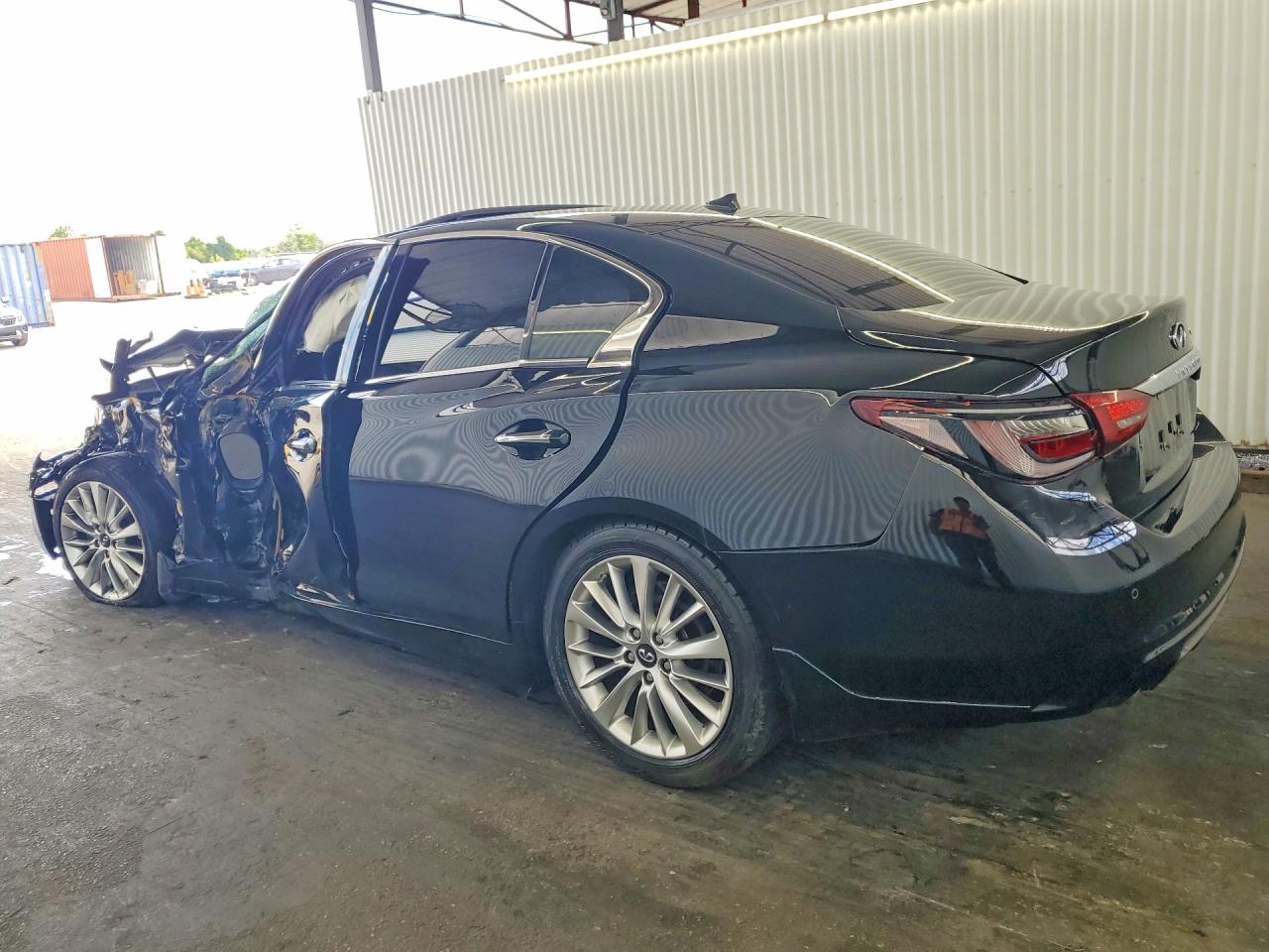 2018 INFINITI Q50 3.0T LUXE — снимка 2