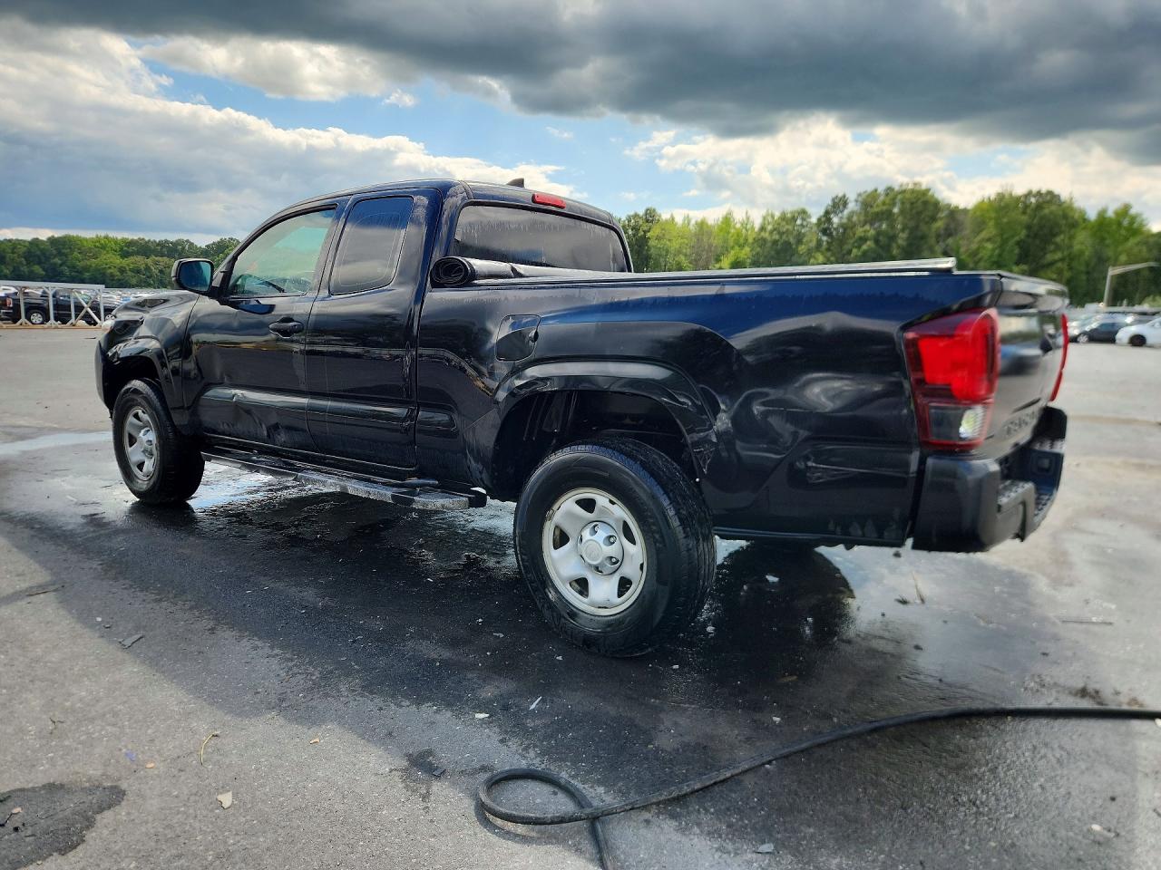 2018 TOYOTA TACOMA SR — снимка 2