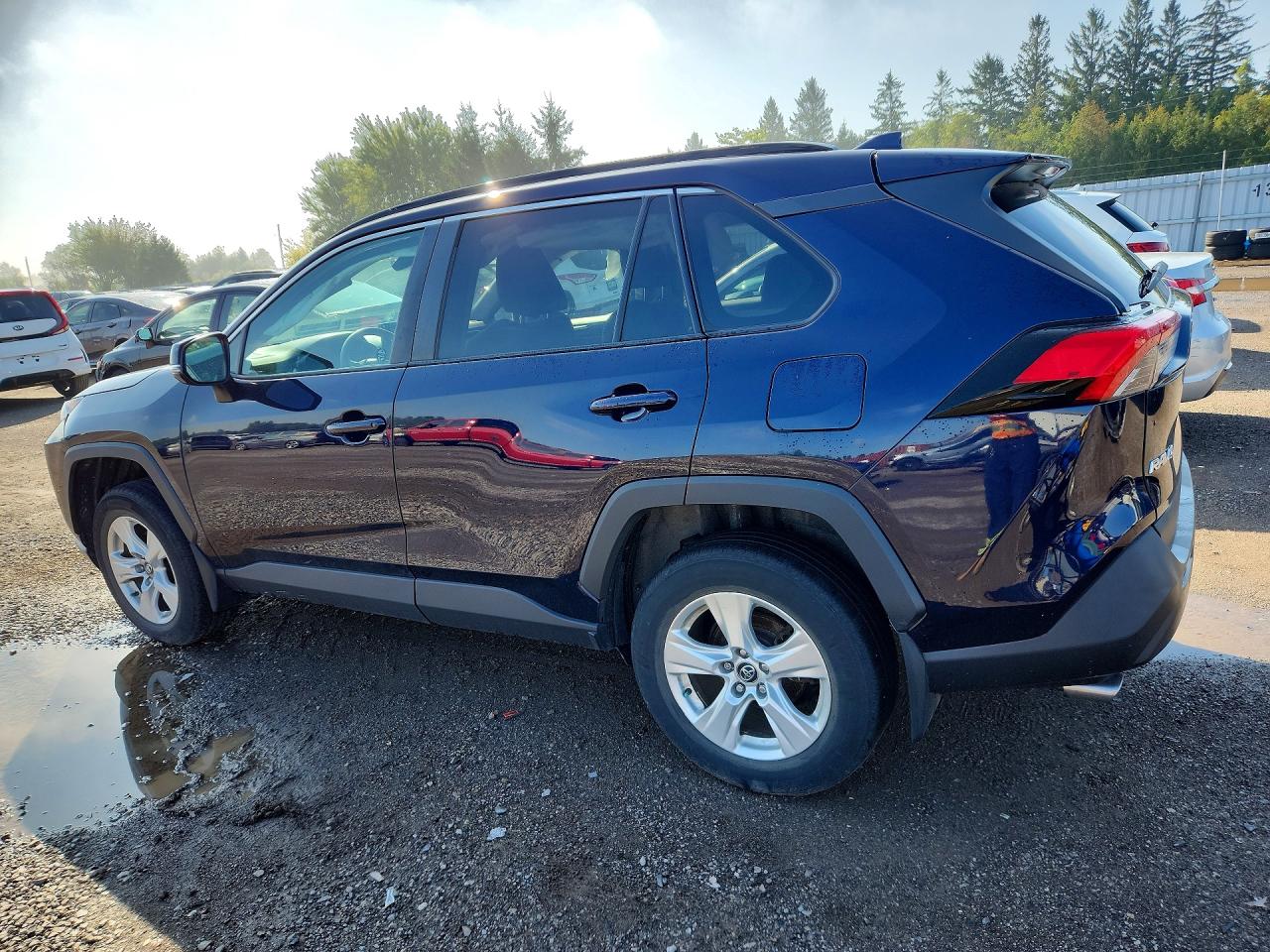 2019 TOYOTA RAV4 XLE — снимка 2
