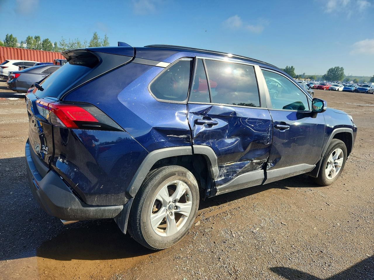 2019 TOYOTA RAV4 XLE — снимка 3