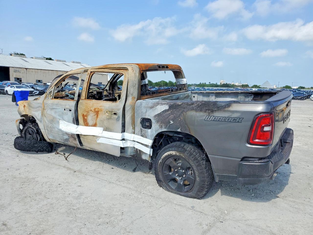 2025 RAM 1500 TRADESMAN — снимка 2