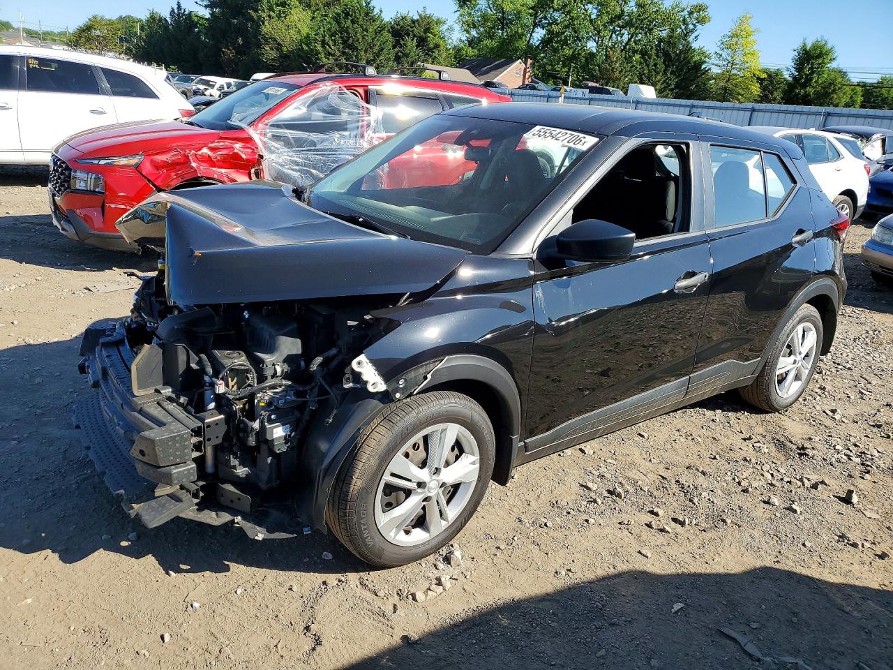 2022 NISSAN KICKS S