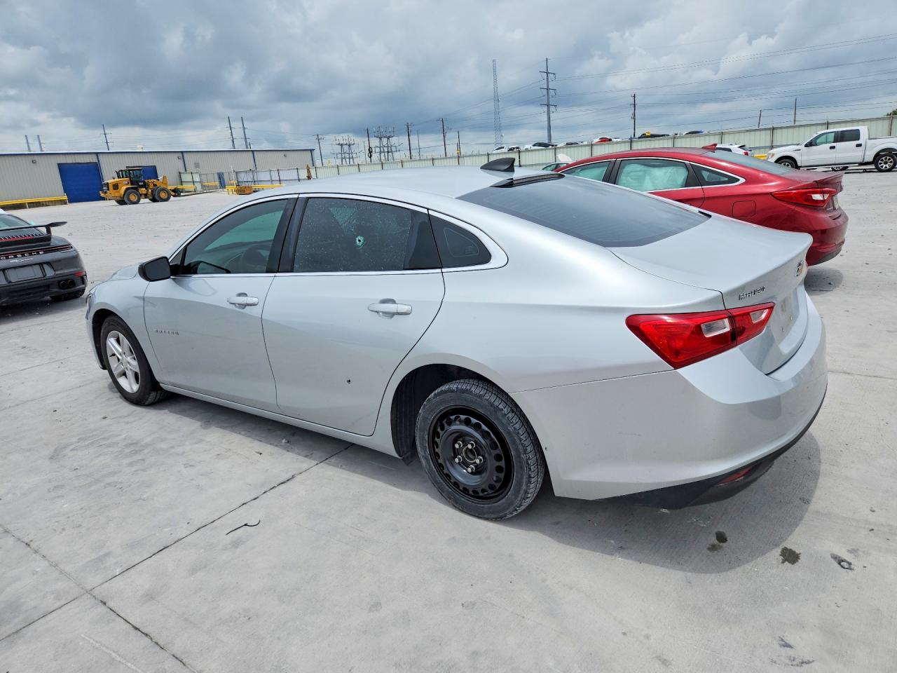 2021 CHEVROLET MALIBU LS — снимка 2