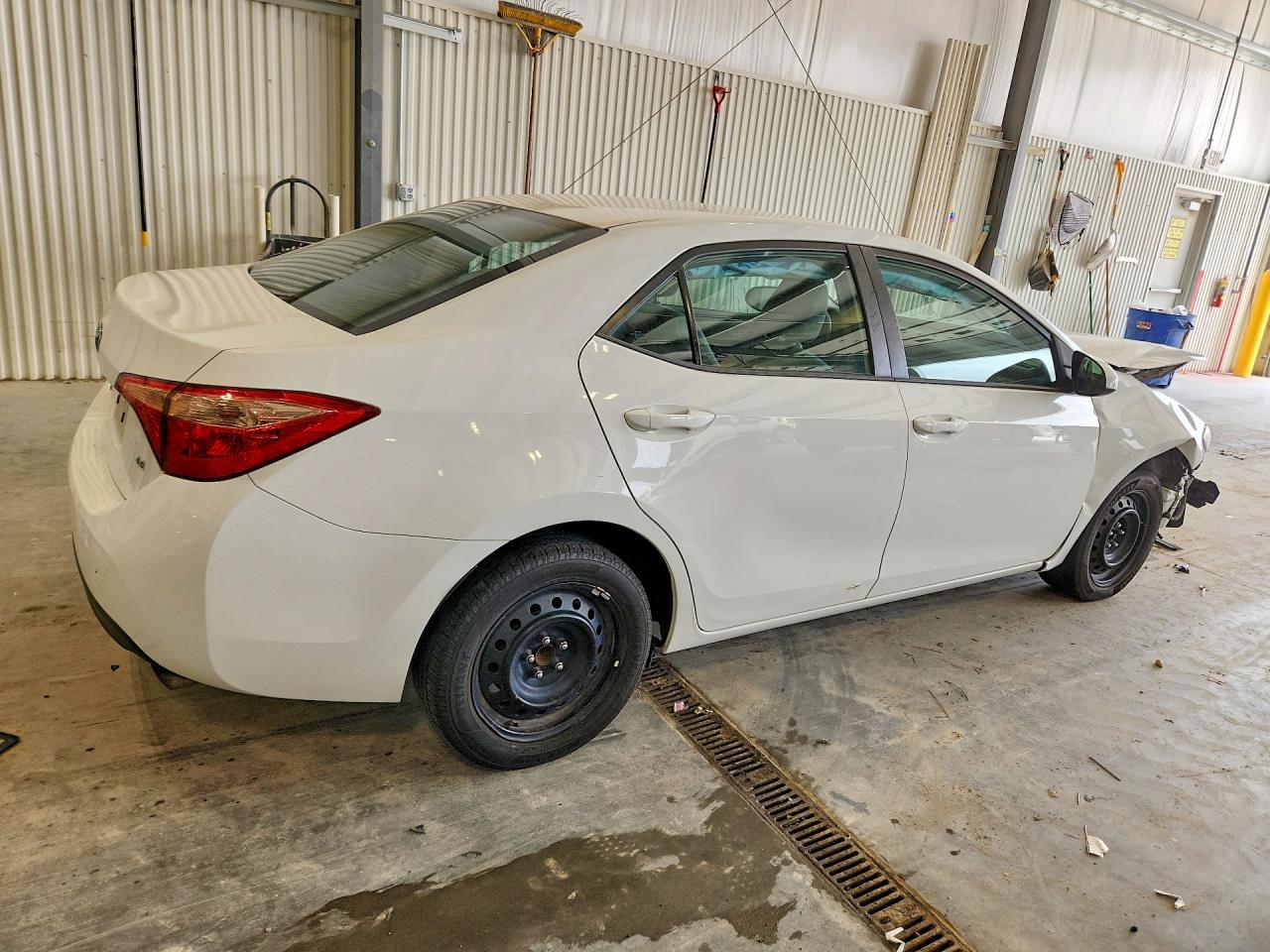 2017 TOYOTA COROLLA LE — снимка 3