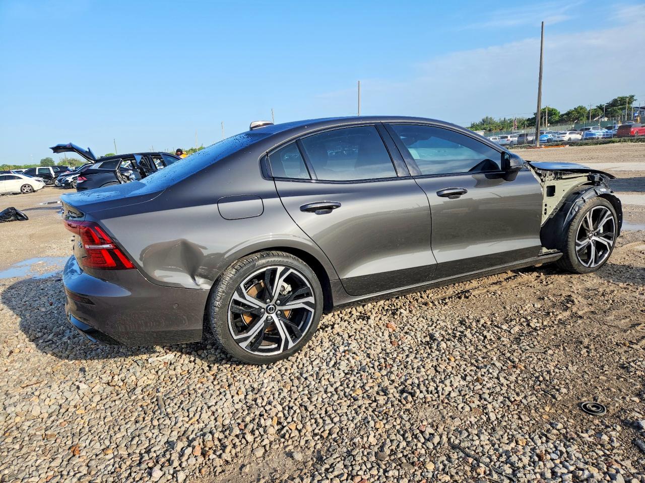 2024 VOLVO S60 PLUS — снимка 3
