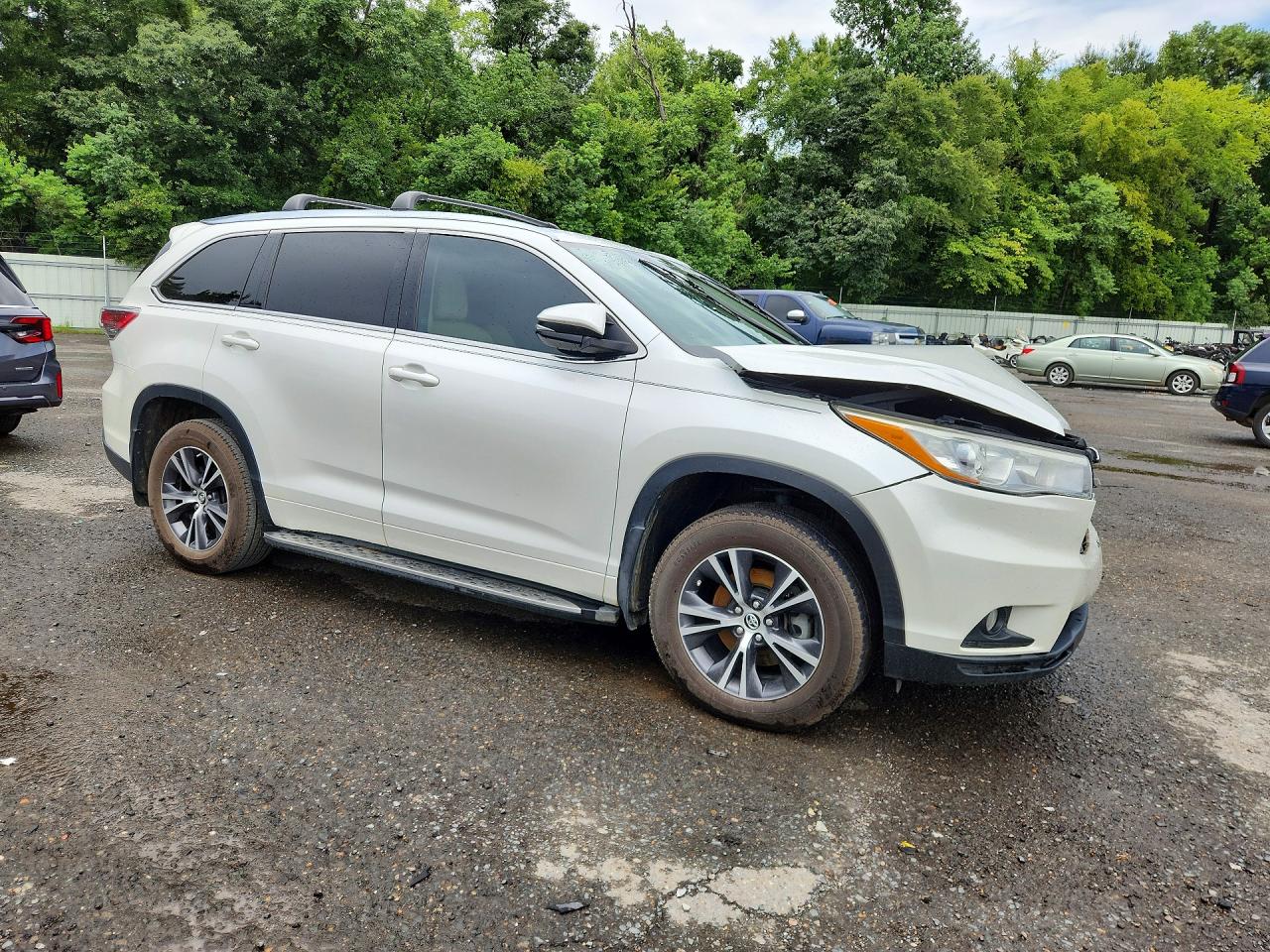 2016 TOYOTA HIGHLANDER XLE — снимка 4