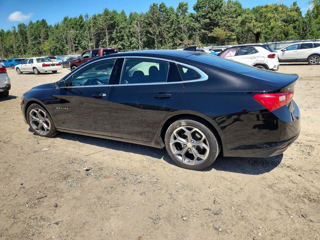 2024 CHEVROLET MALIBU LT — снимка 2