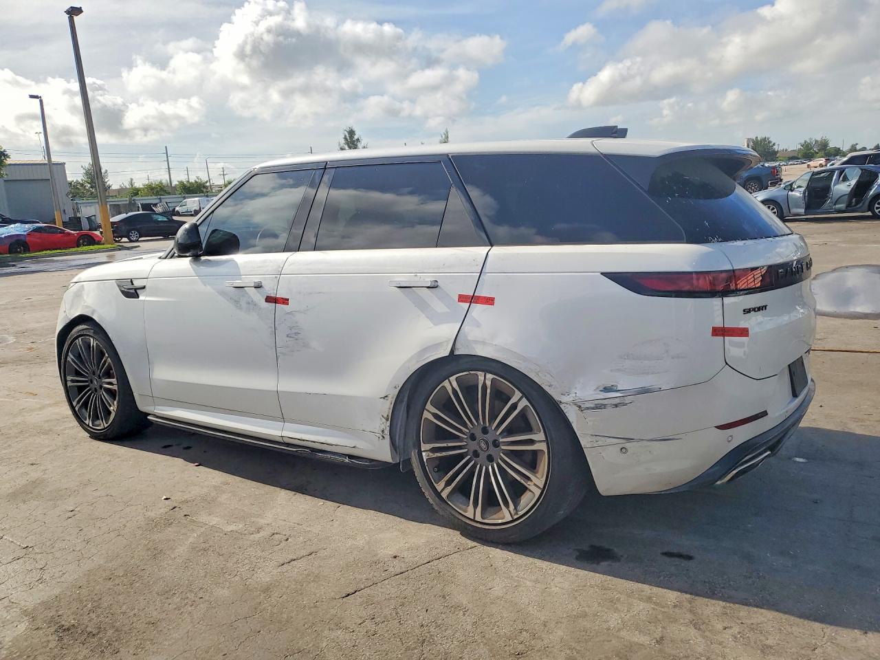 2024 LAND ROVER RANGE ROVER SPORT DYNAMIC SE — снимка 2