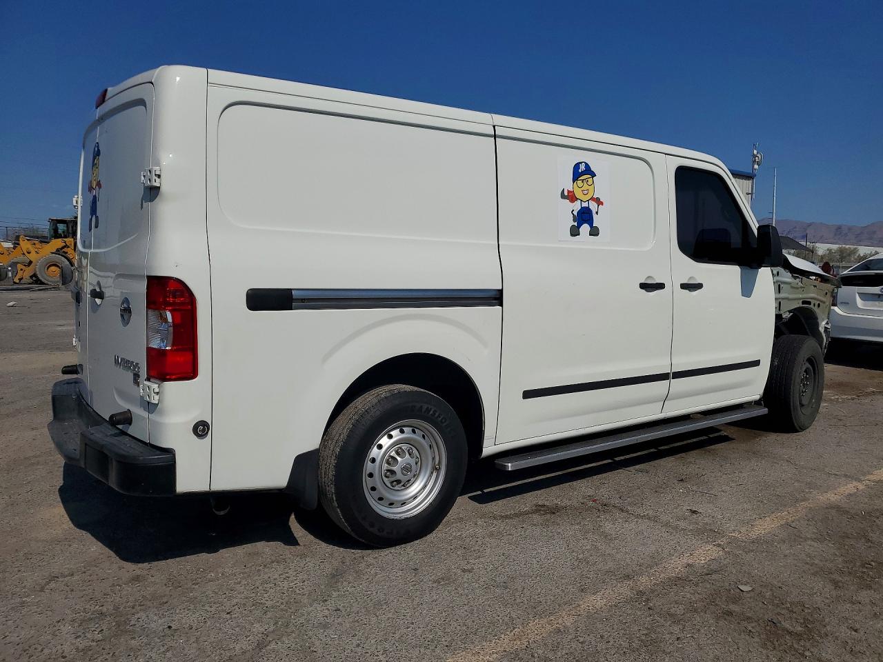 2018 NISSAN NV 2500 HD S — снимка 3