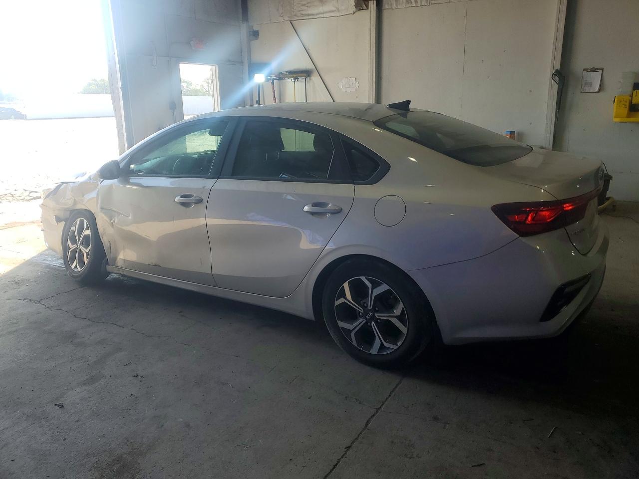2020 KIA FORTE LXS — снимка 2