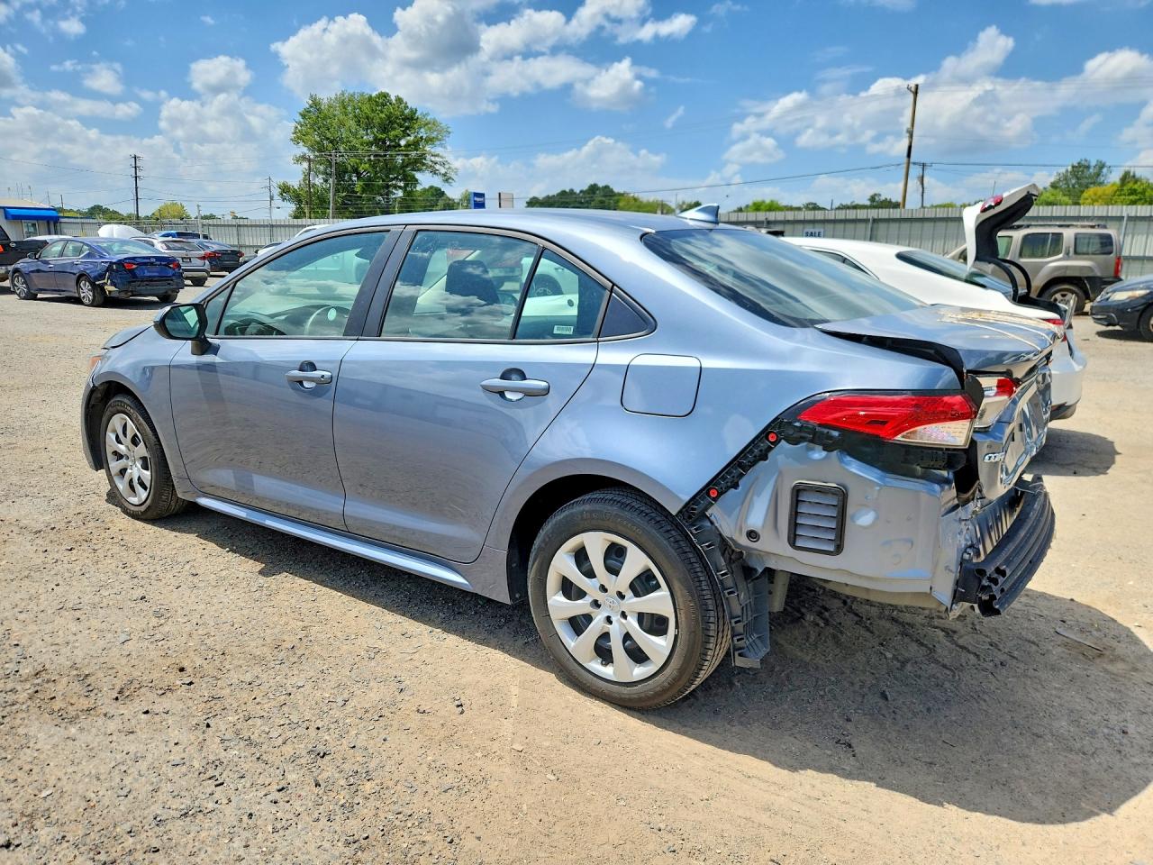 2025 TOYOTA COROLLA LE — снимка 2