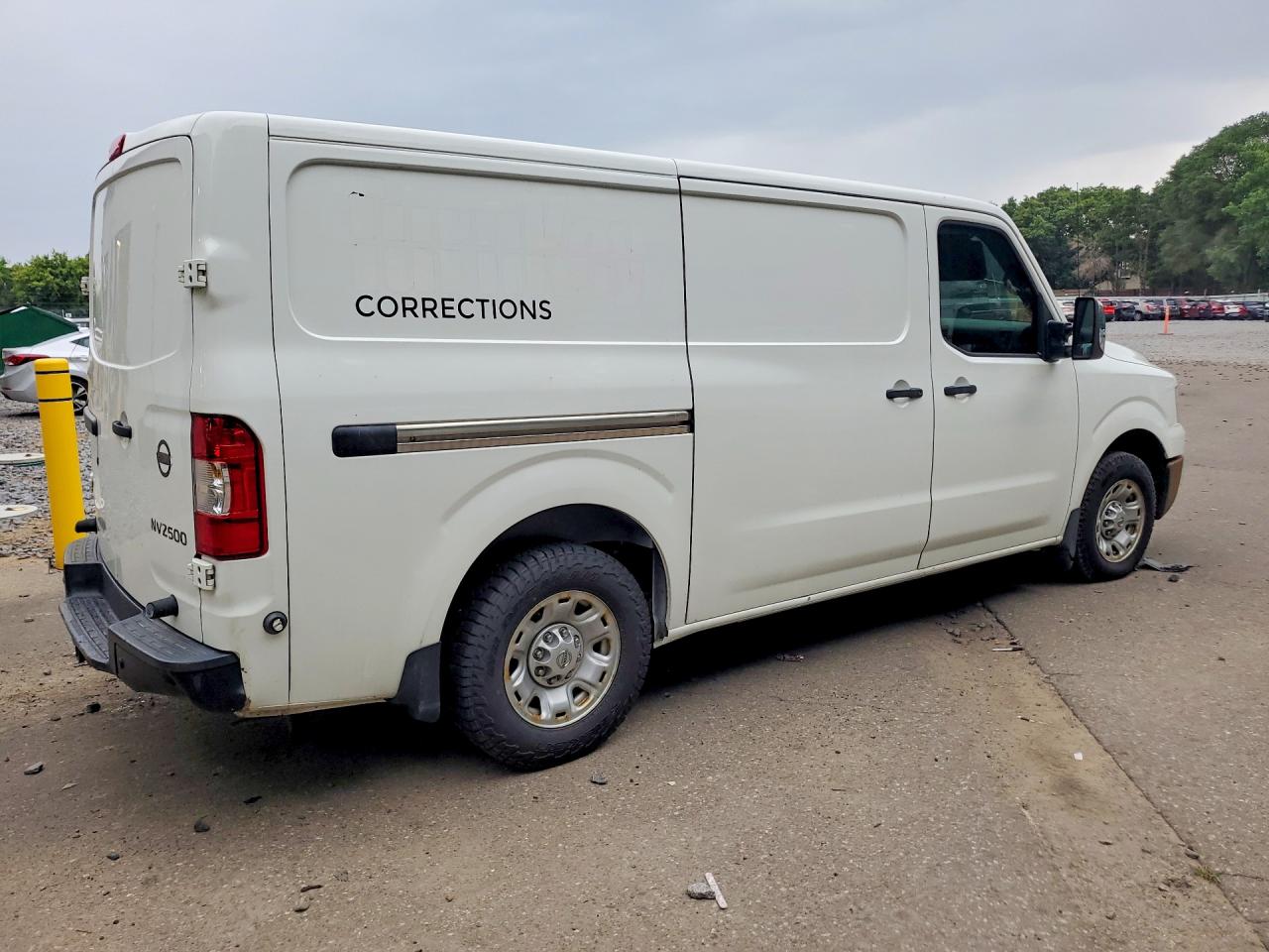 2018 NISSAN NV 2500 HD SV — снимка 3