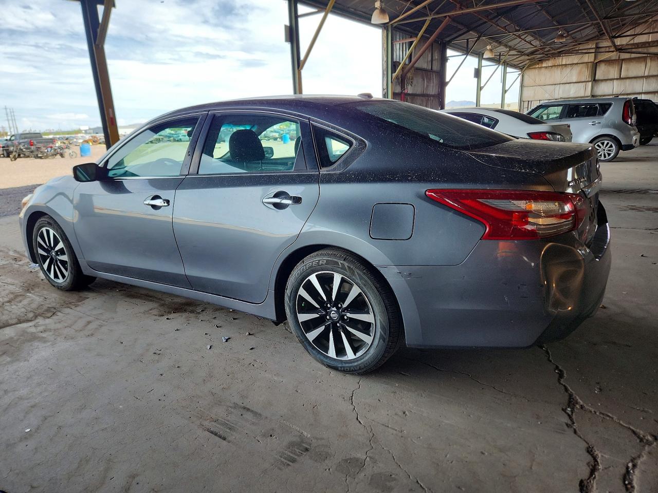 2018 NISSAN ALTIMA 2.5 SV — снимка 2