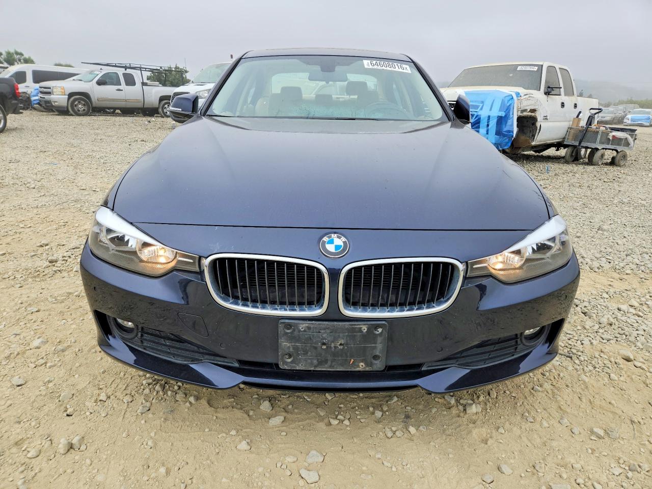 2014 BMW 320 I — снимка 5