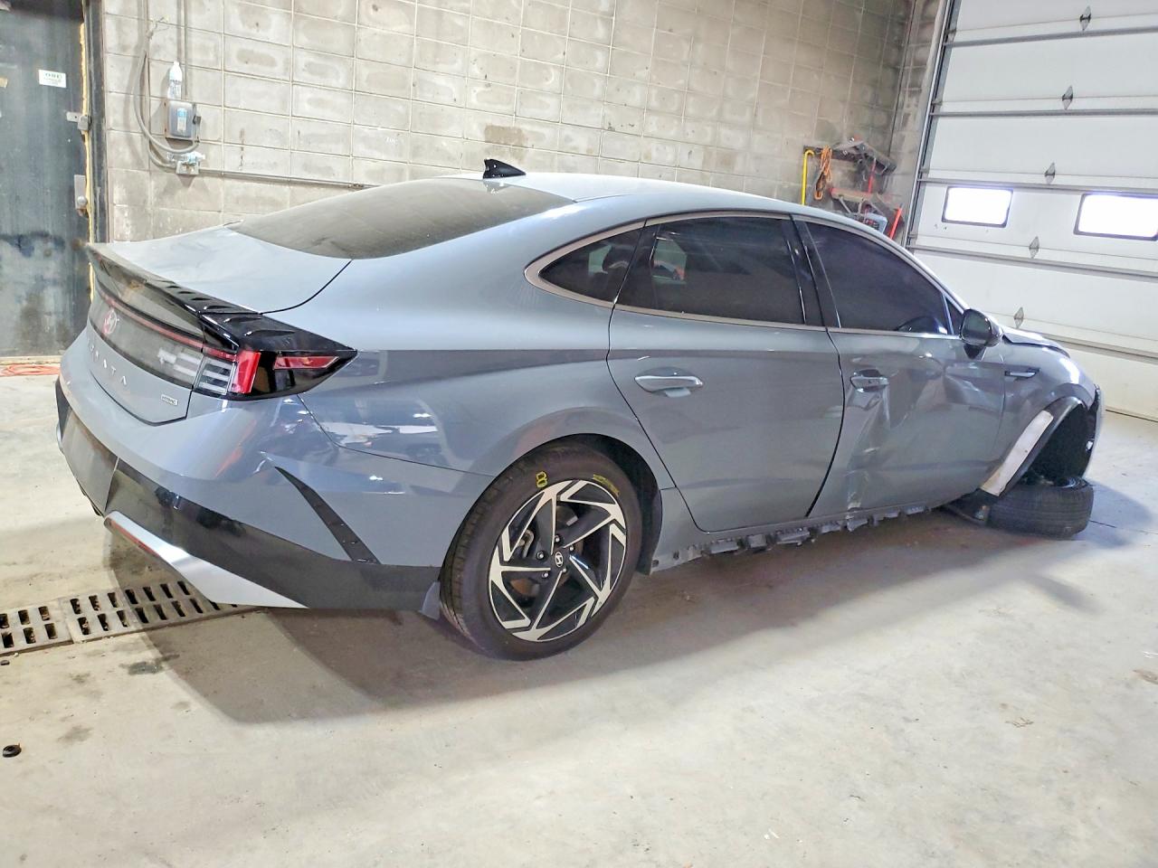 2026 HYUNDAI SONATA SEL SPORT — снимка 3