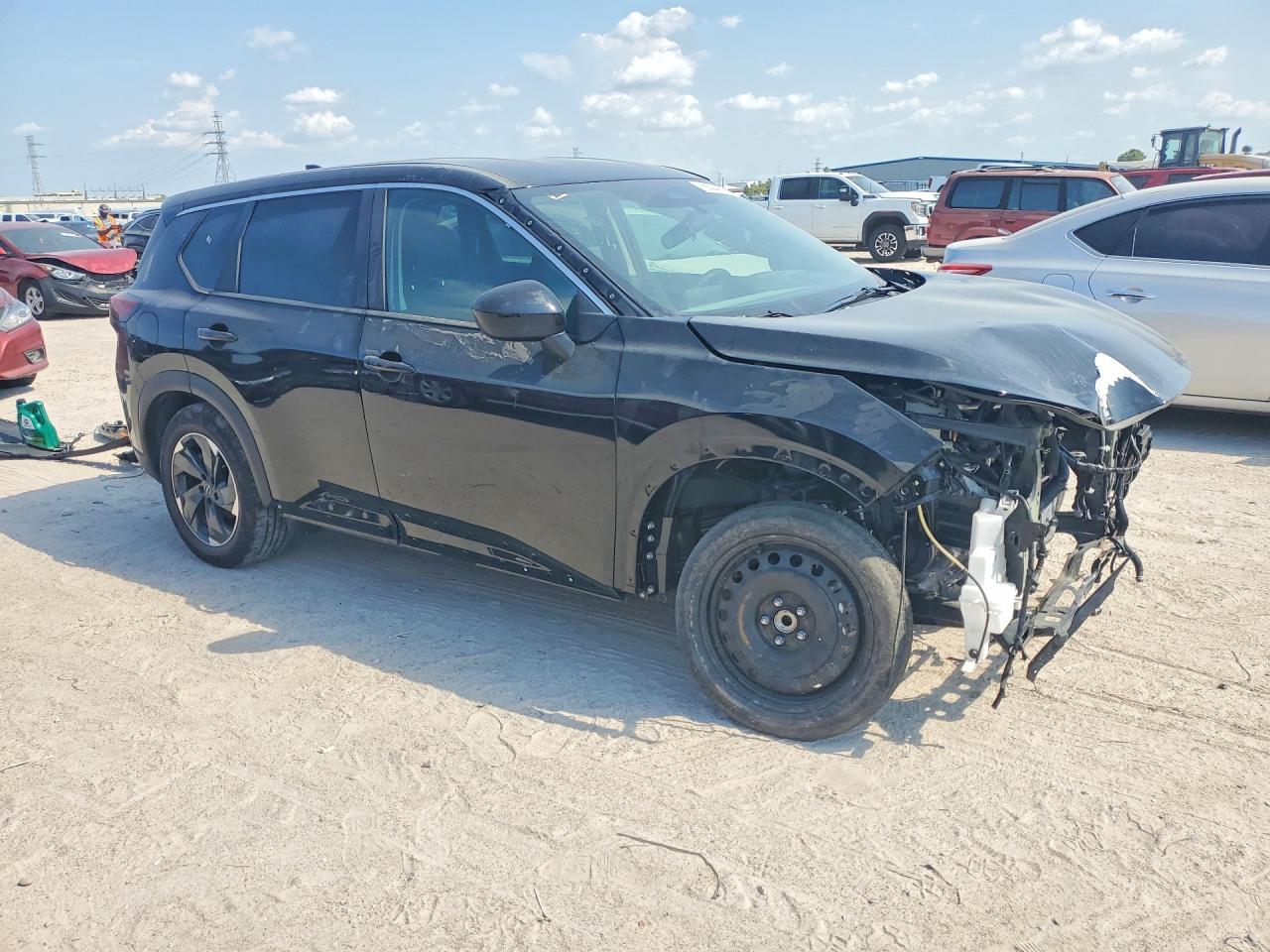 2026 NISSAN ROGUE SV — снимка 4