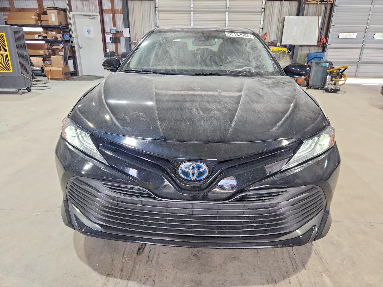 2020 TOYOTA CAMRY HYBRID XLE — снимка 5